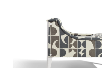 Poltrona-Frau_THE-COLLECTION---SOFA-AND-ARMCHAIRS_bpLftrBt2B.jpeg